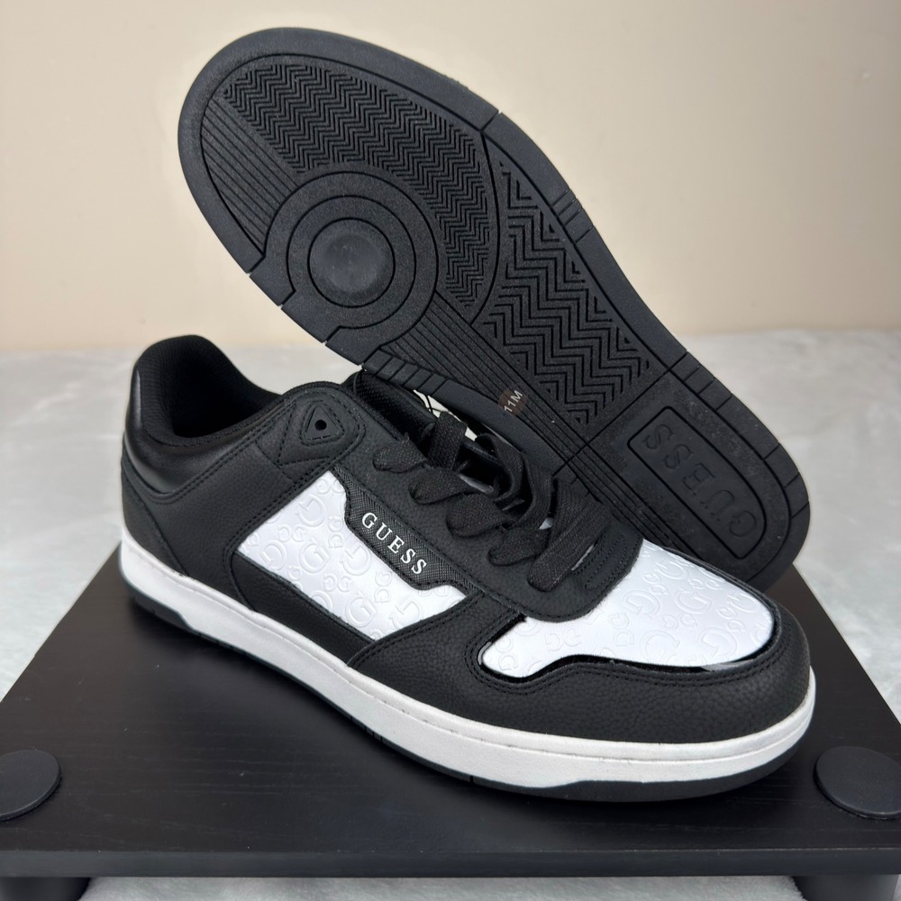 Guess Mens 11 M Tirry Black White Low Top Sneakers Embossed 4G Logo Lace Up New - Picture 2 of 11